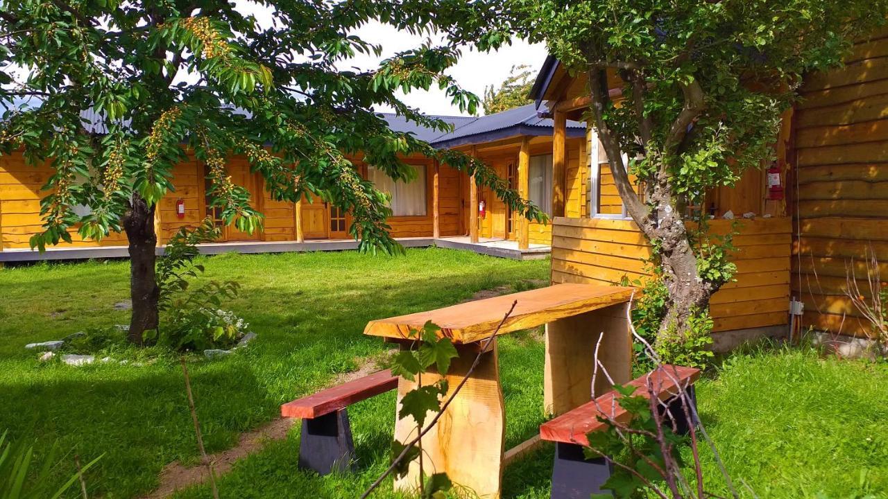 Turismo Don Hugo Villa Puerto Tranquilo Eksteriør bilde